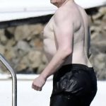 Elon Musk stomach: Fake barrel chest picture goes viral